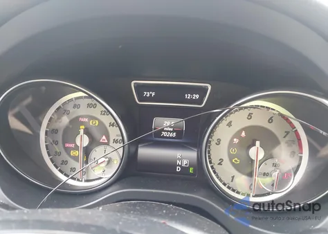 2015 Mercedes-Benz Gla 250 4Matic z USA, uszkodzony, nr VIN WDCTG4GB7FJ145377